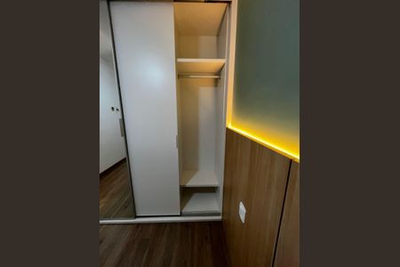 Apartamento para alugar com 57m², 2 quartos e 1 vagaQuarto