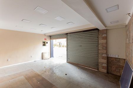 Garagem de casa à venda com 1 quarto, 80m² em Vila Nova Conceição, São Paulo