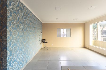 Casa à venda com 80m², 1 quarto e sem vaga Casa à venda com 80m², 1 quarto e sem vagaSala
