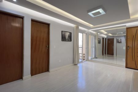 Sala de apartamento para alugar com 2 quartos, 84m² em Jardim Silvestre, Guarulhos