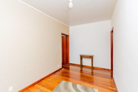 Sala de casa para alugar com 2 quartos, 112m² em São José, Porto Alegre