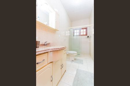 Casa para alugar com 112m², 2 quartos e 4 vagasBanheiro social