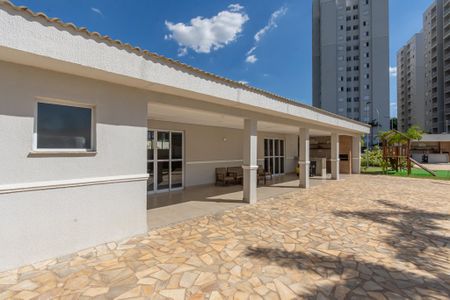 Apartamento para alugar com 48m², 2 quartos e 1 vaga Apartamento para alugar com 48m², 2 quartos e 1 vagaÁrea comum - Salão de festas