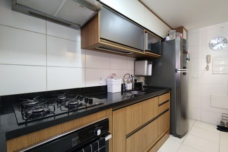 Apartamento para alugar com 61m², 2 quartos e 1 vaga Apartamento para alugar com 61m², 2 quartos e 1 vagaCozinha - Armários