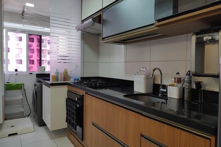 Apartamento para alugar com 61m², 2 quartos e 1 vaga Apartamento para alugar com 61m², 2 quartos e 1 vagaCozinha - Armários