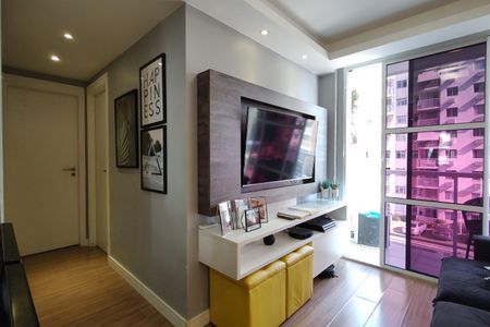 Apartamento para alugar com 61m², 2 quartos e 1 vaga Apartamento para alugar com 61m², 2 quartos e 1 vagaSala