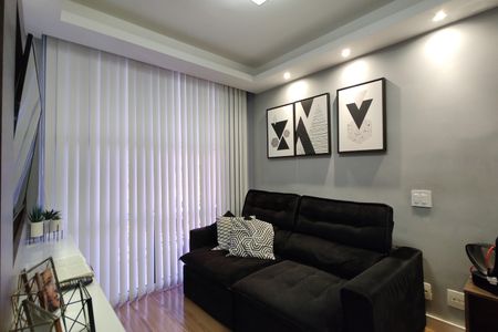Apartamento para alugar com 61m², 2 quartos e 1 vaga Apartamento para alugar com 61m², 2 quartos e 1 vagaSala