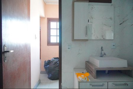 Casa à venda com 700m², 3 quartos e 3 vagasBanheiro 1