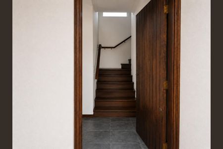 Corredor de casa à venda com 3 quartos, 170m² em Parque Taquaral, Campinas