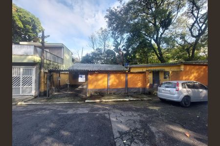 Casa para alugar com 55m², 2 quartos e 2 vagasFachada/placa instalada 