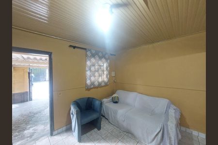 Casa para alugar com 55m², 2 quartos e 2 vagasQuarto 1