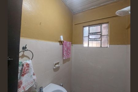 Casa para alugar com 55m², 2 quartos e 2 vagasBanheiro