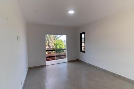 Casa à venda com 500m², 4 quartos e 3 vagas Casa à venda com 500m², 4 quartos e 3 vagasSuíte 1