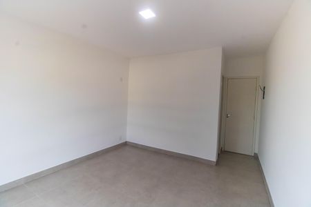 Casa à venda com 500m², 4 quartos e 3 vagas Casa à venda com 500m², 4 quartos e 3 vagasSuíte 1