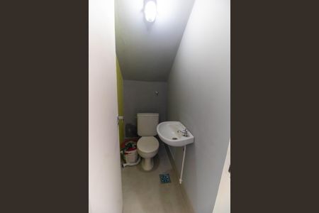Casa à venda com 500m², 4 quartos e 3 vagas Casa à venda com 500m², 4 quartos e 3 vagasLavabo