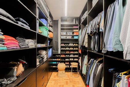 Apartamento para alugar com 135m², 2 quartos e 2 vagasCloset da suíte