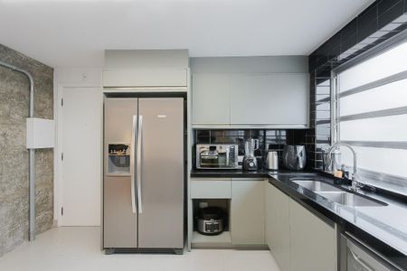 Apartamento para alugar com 135m², 2 quartos e 2 vagasCozinha