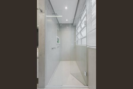 Apartamento para alugar com 135m², 2 quartos e 2 vagasBanheiro da Suíte