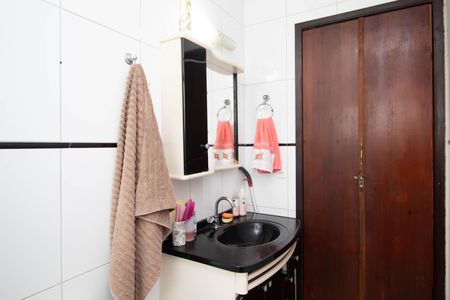 Apartamento à venda com 66m², 2 quartos e 1 vagaBanheiro