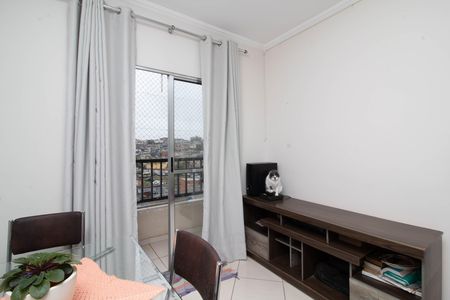 Apartamento à venda com 66m², 2 quartos e 1 vagaSala