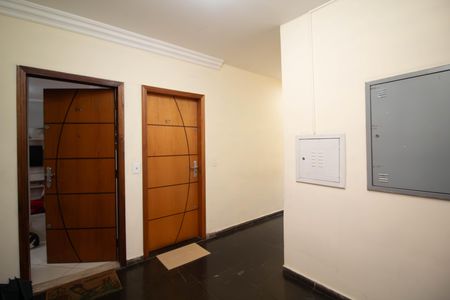 Apartamento à venda com 66m², 2 quartos e 1 vagaHall de entrada