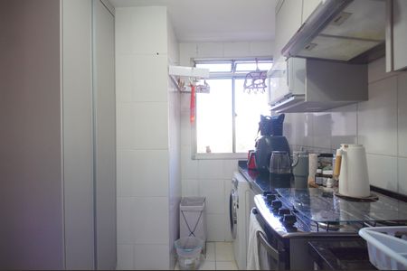 Cozinha de apartamento à venda com 2 quartos, 42m² em Santos Dumont, São Leopoldo