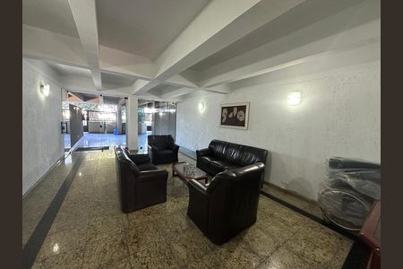 Hall de entrada de apartamento para alugar com 2 quartos, 95m² em Itararé, São Vicente