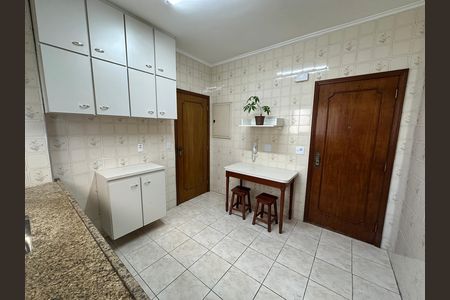 Apartamento para alugar com 95m², 2 quartos e 1 vaga Apartamento para alugar com 95m², 2 quartos e 1 vagaCozinha