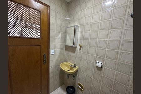 Apartamento para alugar com 95m², 2 quartos e 1 vaga Apartamento para alugar com 95m², 2 quartos e 1 vagaBanheiro 2
