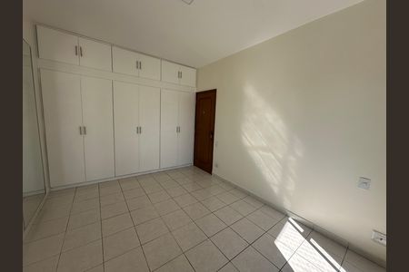Apartamento para alugar com 95m², 2 quartos e 1 vaga Apartamento para alugar com 95m², 2 quartos e 1 vagaQuarto 1
