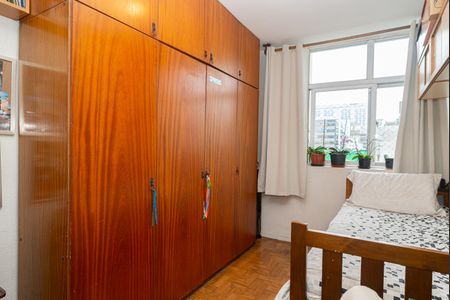 Apartamento à venda com 48m², 1 quarto e 1 vagaQuarto