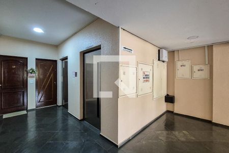Área comum - Hall de apartamento para alugar com 3 quartos, 74m² em Planalto, São Bernardo do Campo