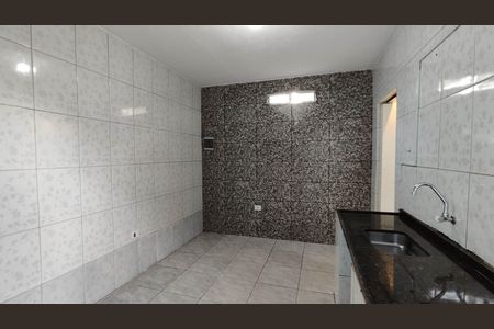 Casa para alugar com 44m², 1 quarto e sem vagaSala / Cozinha
