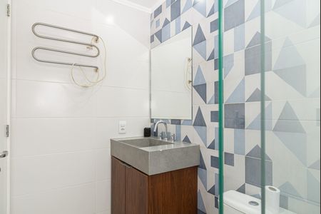 Apartamento para alugar com 28m², 1 quarto e sem vagaBanheiro da Suíte