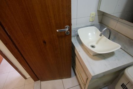 Apartamento à venda com 120m², 2 quartos e 1 vagaBanheiro Social