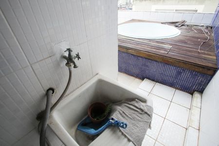 Apartamento à venda com 120m², 2 quartos e 1 vagaÁrea de Serviço 2