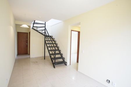 Sala de apartamento à venda com 2 quartos, 120m² em Taquara, Rio de Janeiro