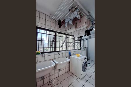 Apartamento à venda com 270m², 4 quartos e 4 vagas Apartamento à venda com 270m², 4 quartos e 4 vagasÁrea de Serviço