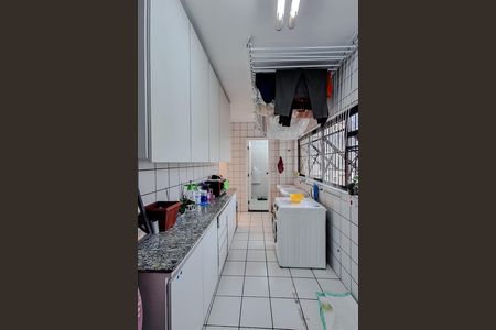 Apartamento à venda com 270m², 4 quartos e 4 vagas Apartamento à venda com 270m², 4 quartos e 4 vagasÁrea de Serviço