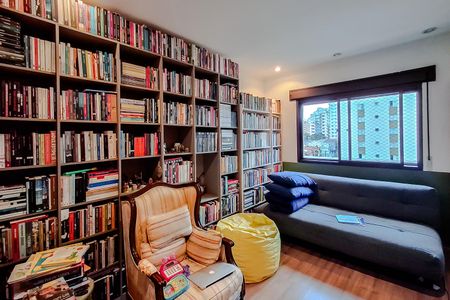 Apartamento à venda com 270m², 4 quartos e 4 vagas Apartamento à venda com 270m², 4 quartos e 4 vagasQuarto 2