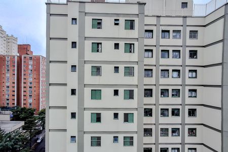 Apartamento à venda com 270m², 4 quartos e 4 vagas Apartamento à venda com 270m², 4 quartos e 4 vagasVista da Suíte