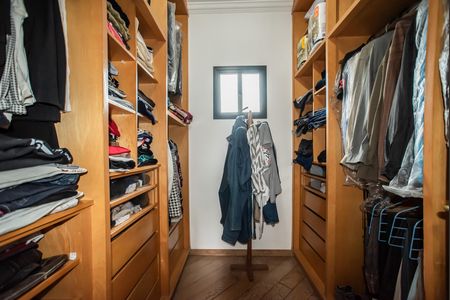 Suíte 3 - Closet de casa à venda com 3 quartos, 500m² em Planalto Paulista, São Paulo