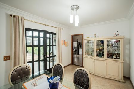 Sala 1 de casa à venda com 3 quartos, 500m² em Planalto Paulista, São Paulo