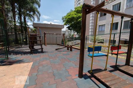 Apartamento para alugar com 43m², 2 quartos e 1 vagaArea Comum - Playground