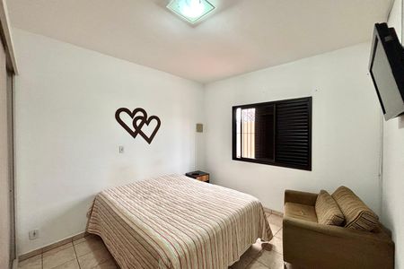 Quarto 1 de casa para alugar com 3 quartos, 180m² em Vila Uniao (zona Leste), São Paulo