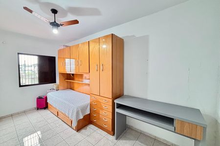 Casa para alugar com 180m², 3 quartos e 8 vagasQuarto 2