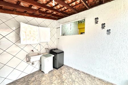 Casa para alugar com 180m², 3 quartos e 8 vagasÁrea de Serviço