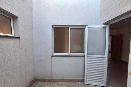 Apartamento à venda com 54m², 2 quartos e 1 vaga Apartamento à venda com 54m², 2 quartos e 1 vagaÁrea de Serviço
