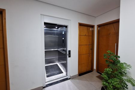 Apartamento à venda com 54m², 2 quartos e 1 vaga