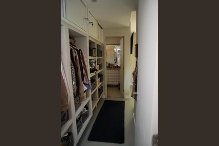 Apartamento à venda com 152m², 3 quartos e 2 vagasCLOSET